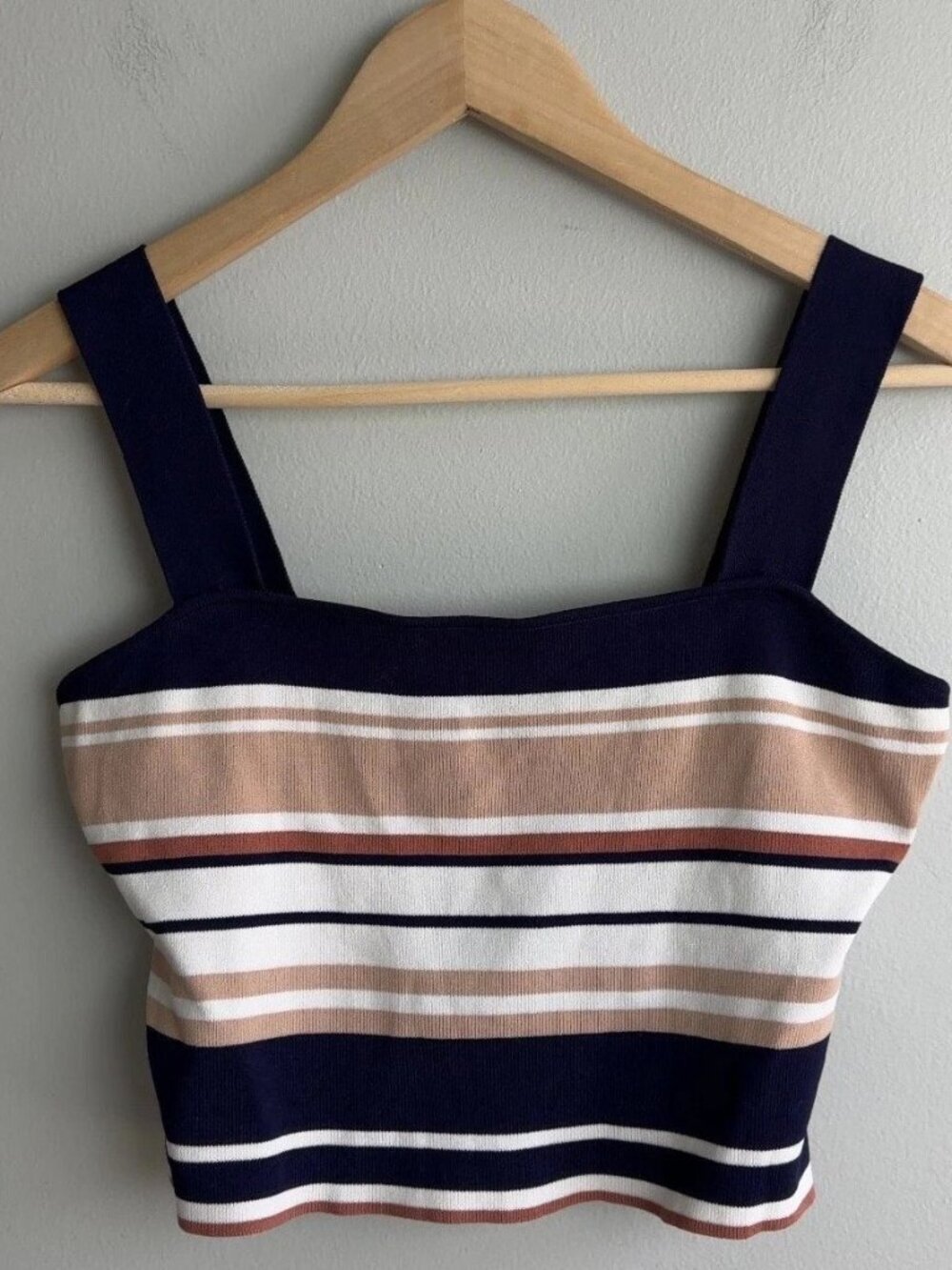 Bardot Striped Ribbed Knit Crop Tank Top Navy Tan Size 8 Square Neck Women’s